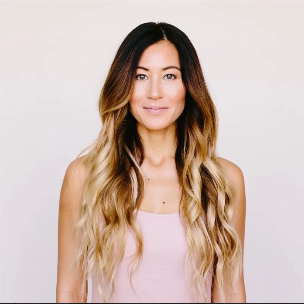 Barefoot blonde hair honey dipped seamless